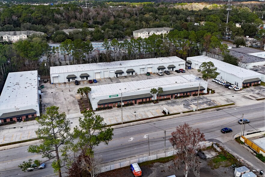 More Photos Of 4949 Sunbeam Rd, Jacksonville Unknown For Lease