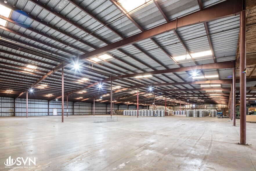 More Photos Of 3328 New Lebanon Rd, Campbellsville Manufacturing For Sale