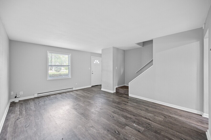 More Photos Of 411-417 E Warren st, Lebanon Apartments For Sale