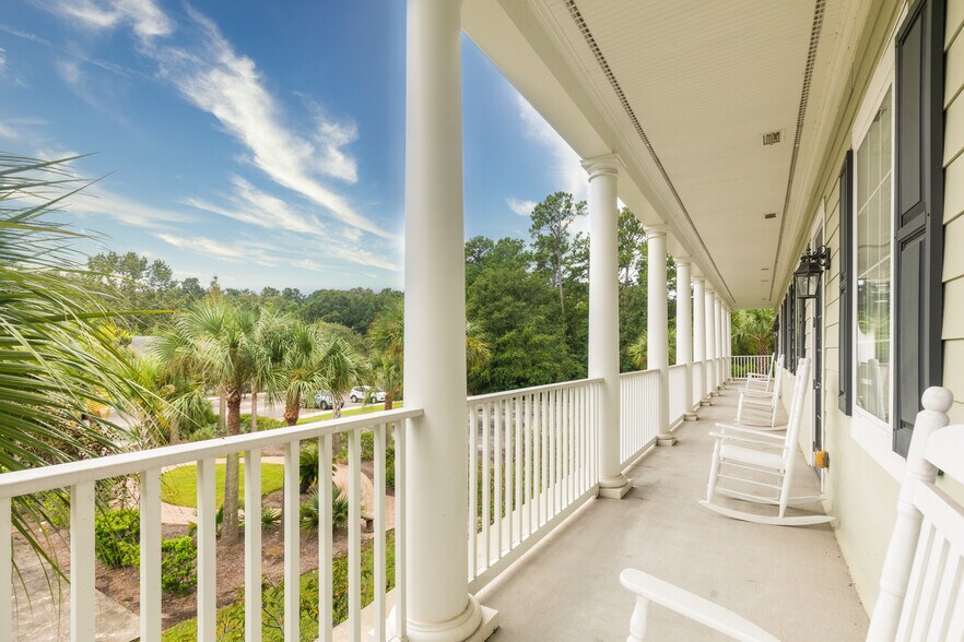 More Photos Of 3015 Dunes West Blvd, Mount Pleasant Office For Lease