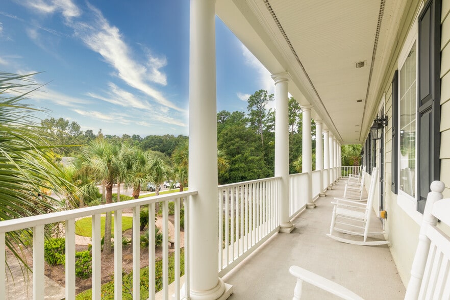 More Photos Of 3015 Dunes West Blvd, Mount Pleasant Office For Lease