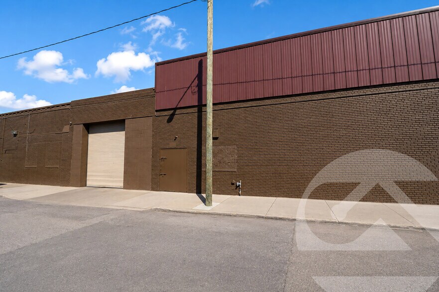Primary Photo Of 1555 Division St, Detroit Warehouse For Lease