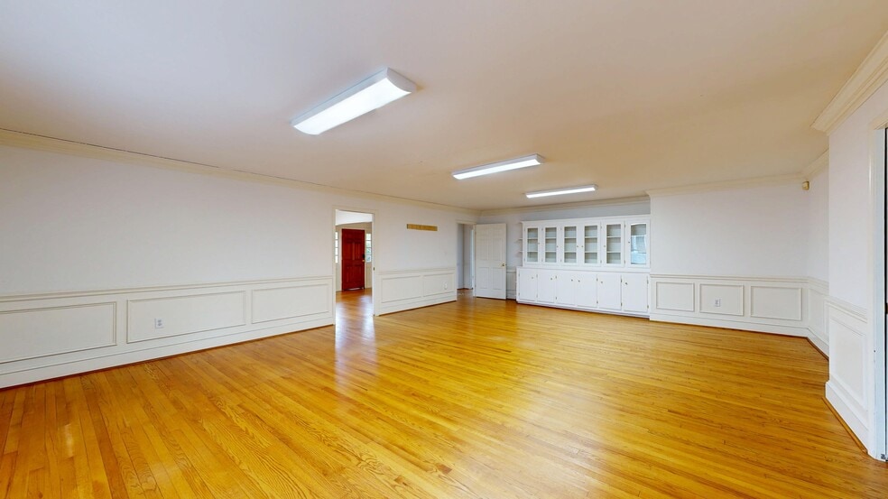 More Photos Of 110 Springs St, Fort Mill Office For Lease