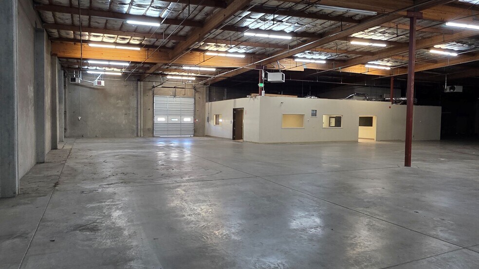 More Photos Of 105 E Parr Blvd, Reno Warehouse For Sale