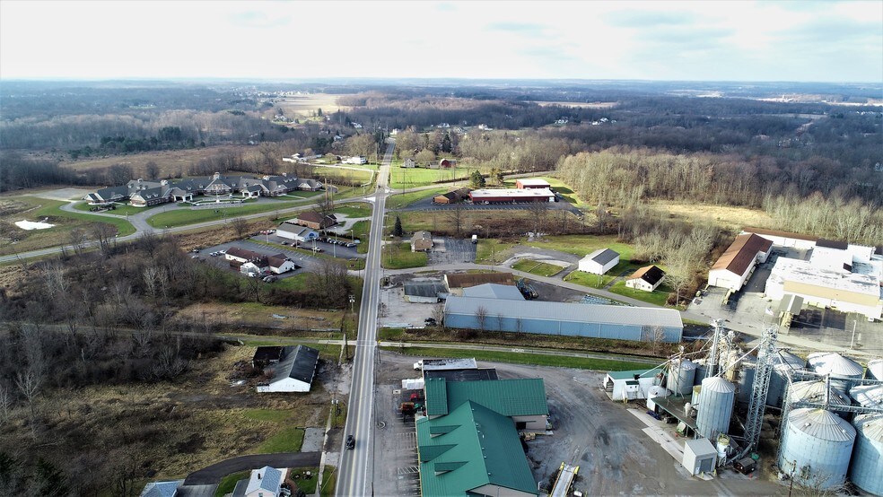 More Photos Of 410 Lisbon St, Canfield Warehouse For Lease