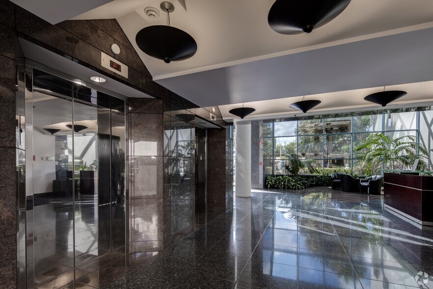 More Photos Of 7380 Sand Lake Rd, Orlando Office For Lease
