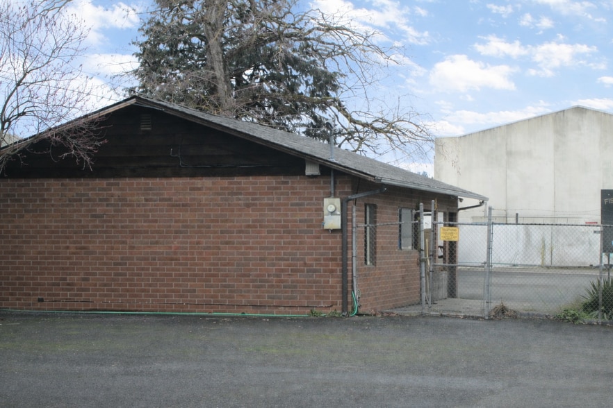 More Photos Of 2705 NE 65th Ave, Vancouver Warehouse For Lease
