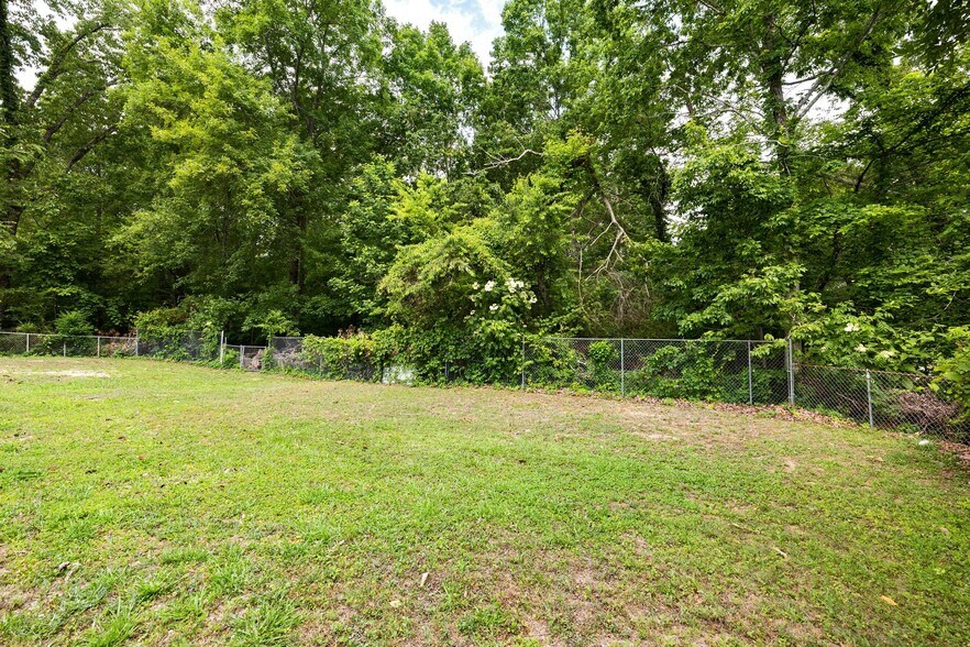 More Photos Of 824 Temple Rd, Bremen Daycare Center For Sale