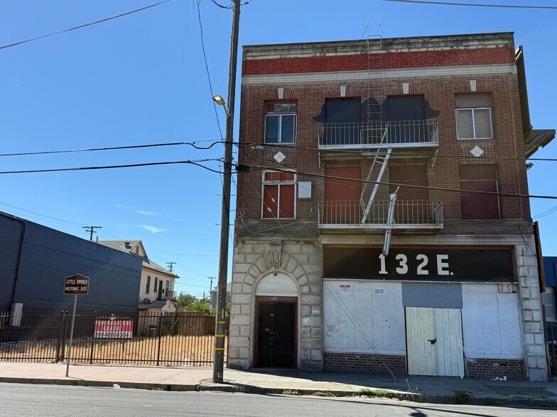 More Photos Of 132 E Lafayette St, Stockton General Retail For Sale