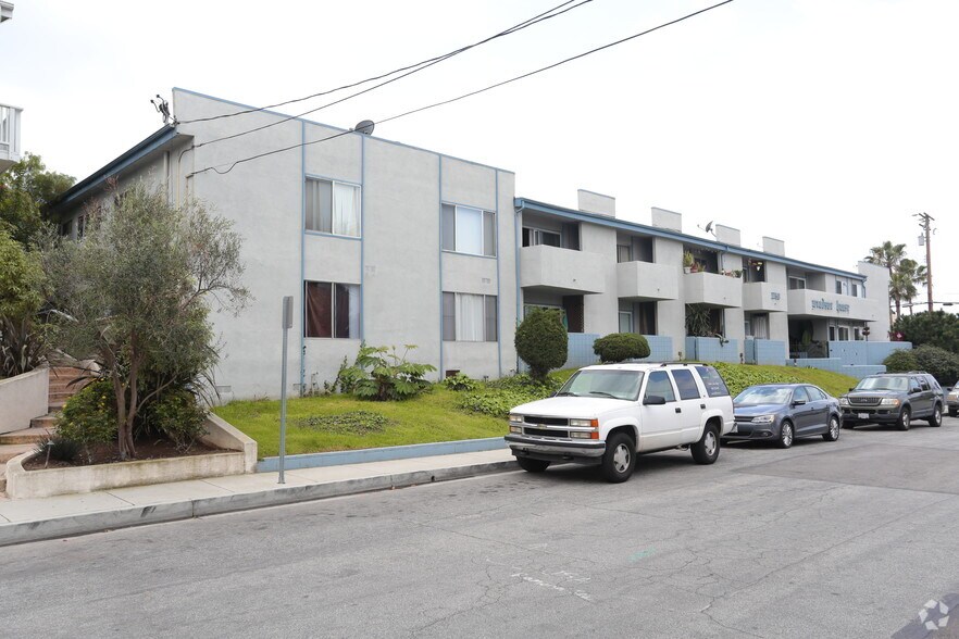 More Photos Of 1150 Tennyson St, Manhattan Beach Apartments For Sale