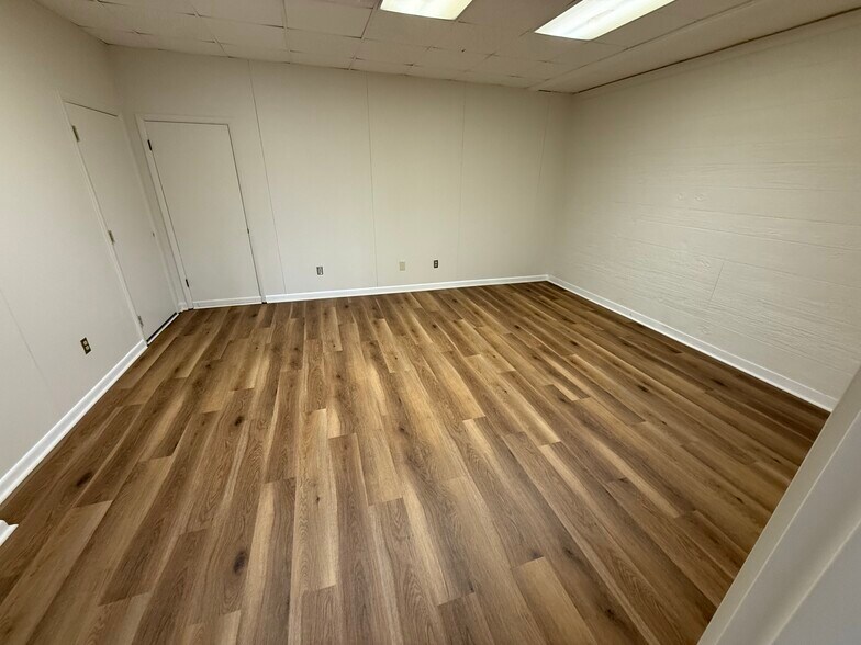 More Photos Of 2323 Main St, Tucker Loft Creative Space For Lease