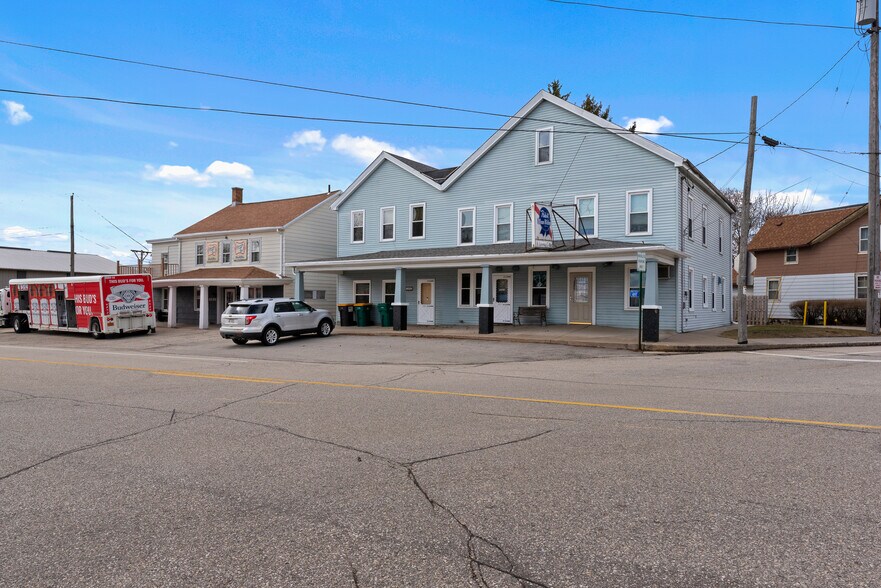 Primary Photo Of 4897 Highway 175, Hartford Storefront Retail Residential For Sale