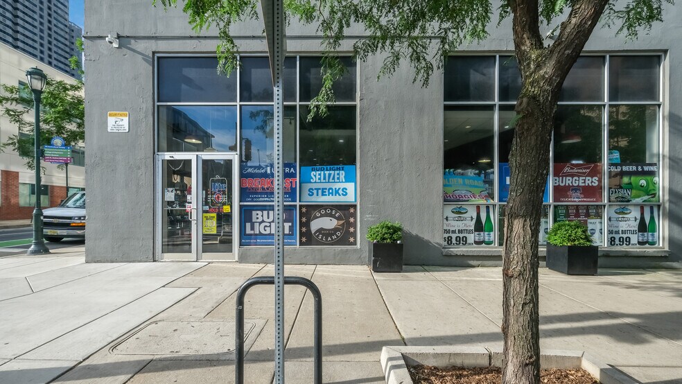 More Photos Of 2200 Arch St, Philadelphia Apartments For Sale