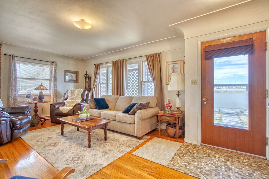 More Photos Of 3221 E Mulberry St, Fort Collins Freestanding For Sale