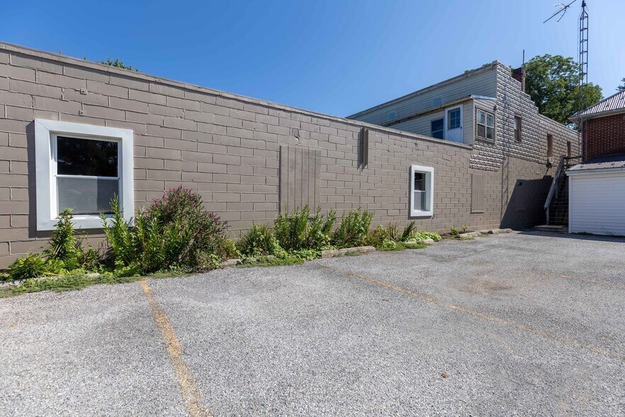 More Photos Of 232 N Main St, Mercersburg Storefront Retail Residential For Sale