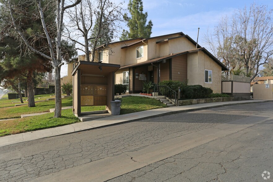 More Photos Of 2701 S Real Rd, Bakersfield Apartments For Sale