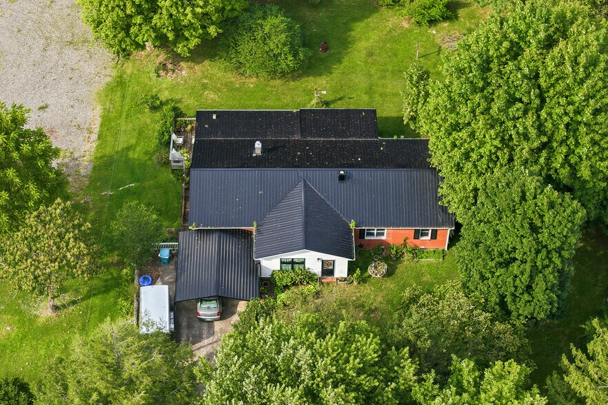 More Photos Of 2650 Cook Rd, Crossville Office For Sale
