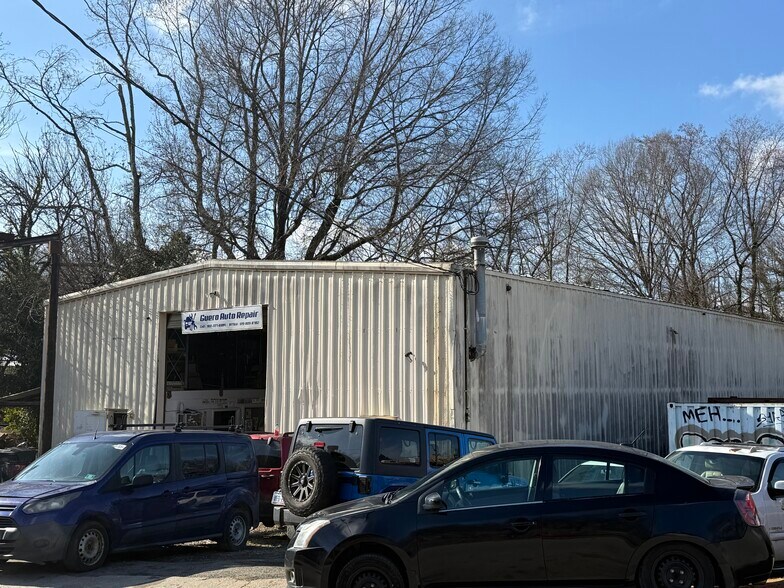 More Photos Of 500 Royal St, Raleigh Warehouse For Sale