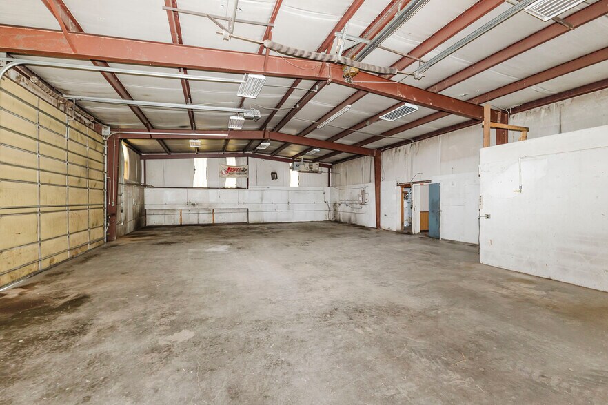 More Photos Of 3315 Central Ave, Winfield Warehouse For Sale