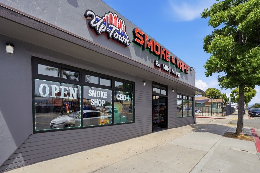 More Photos Of 2692 Imperial Ave, San Diego Storefront For Sale