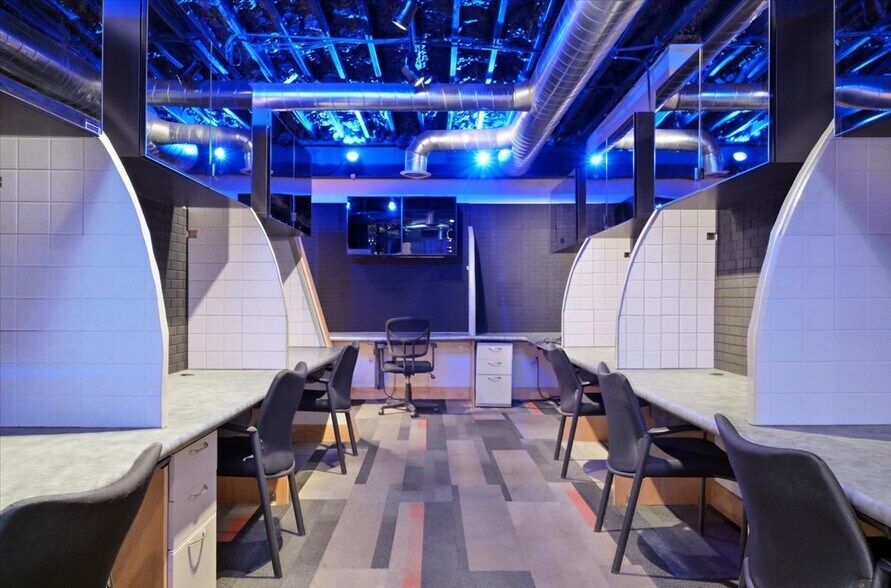 More Photos Of 14857 Martinville Rd, Belleville Warehouse For Sale