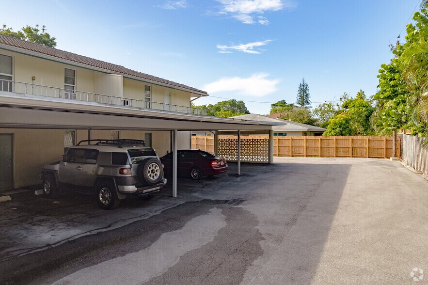 More Photos Of 2222 Spanish Trl, Delray Beach Apartments For Sale