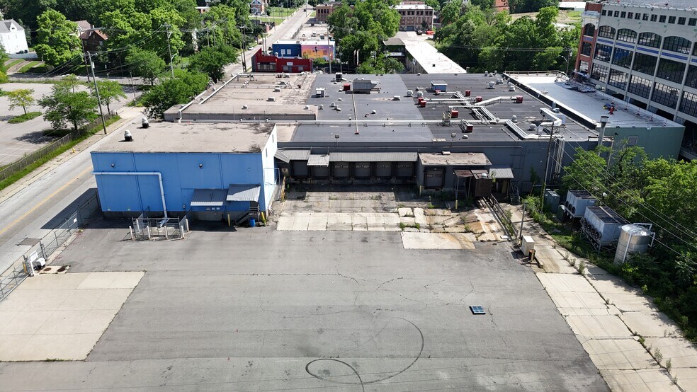 More Photos Of 3011 Stanton Ave, Cincinnati Food Processing For Sale