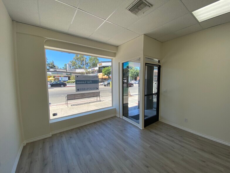 More Photos Of 12260-12268 Ventura Blvd, Studio City Storefront Retail Office For Lease