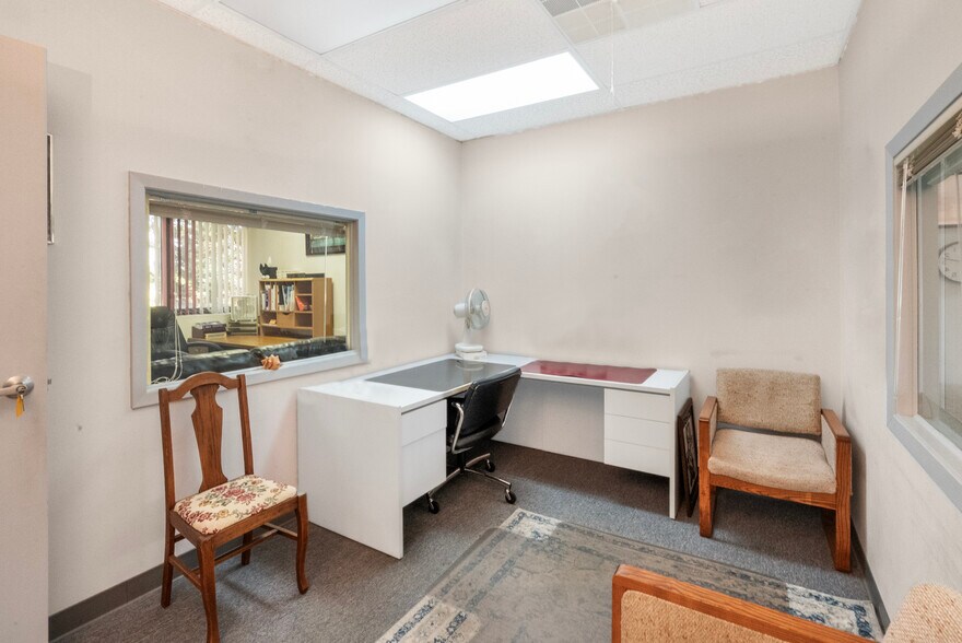 More Photos Of 2 Hartford Dr, Tinton Falls Medical For Sale