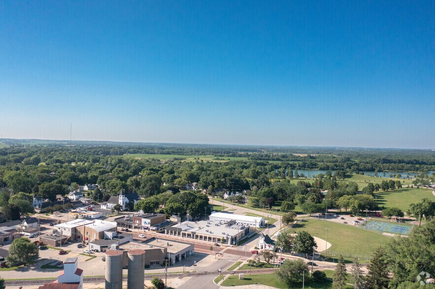 More Photos Of 125 E State St, Cherry Valley Restaurant For Lease