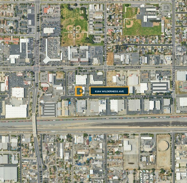 More Photos Of 5420 Brooks St, Montclair Warehouse For Lease