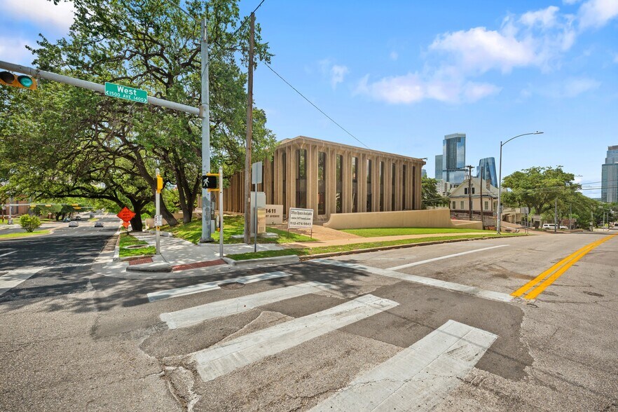 More Photos Of 1411 West Ave, Austin Office For Sale
