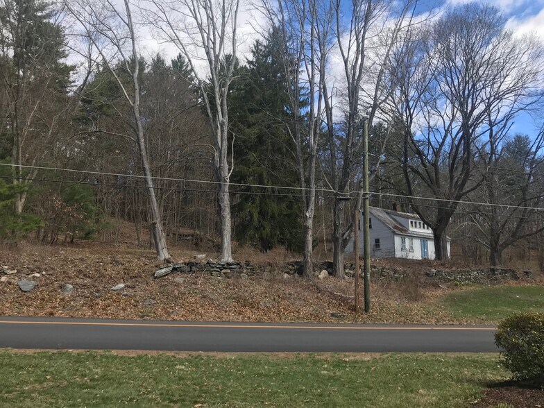 More Photos Of 39 Depot Rd, Coventry Land For Sale