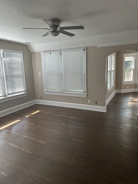 More Photos Of 1407 Belmonte Ave, Jacksonville Office Residential For Lease