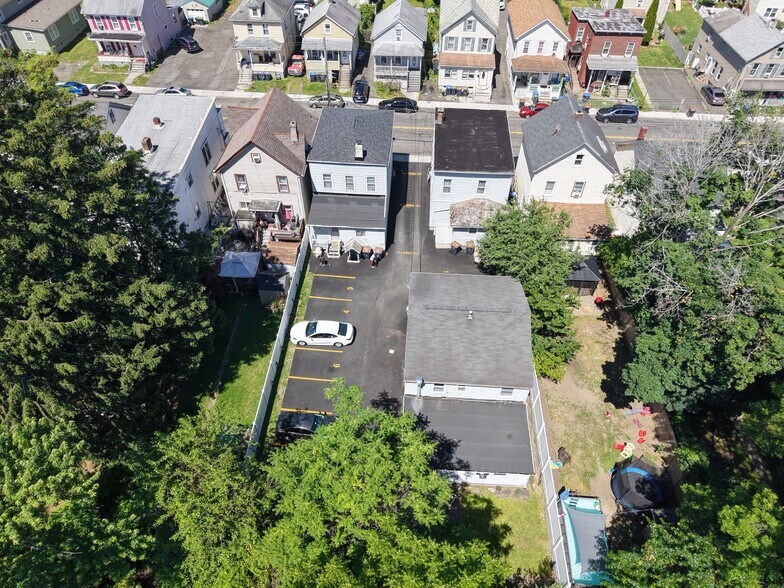 More Photos Of 68-72 Benson st, West Haverstraw Apartments For Sale