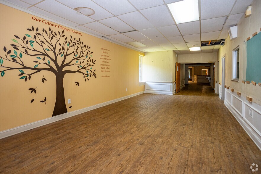 More Photos Of 240 Hannah Rd, Harriman Rehabilitation Center For Sale