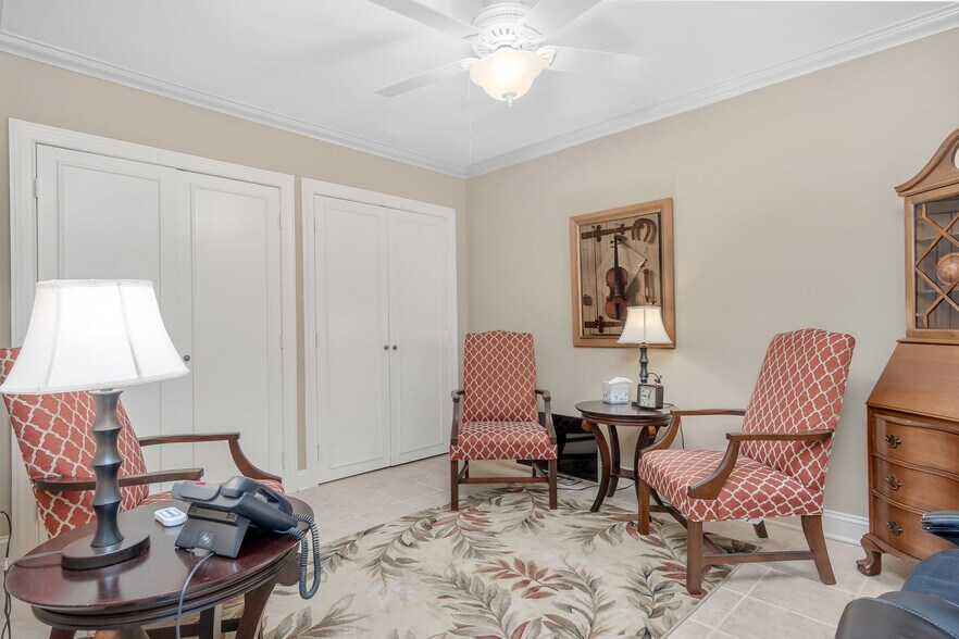 More Photos Of 111 Council St, Frederick Office For Lease