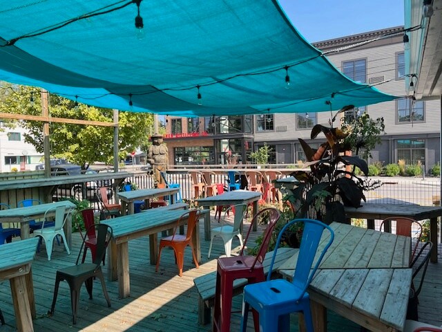 More Photos Of 2079 Spruce St, Ranier Restaurant For Sale