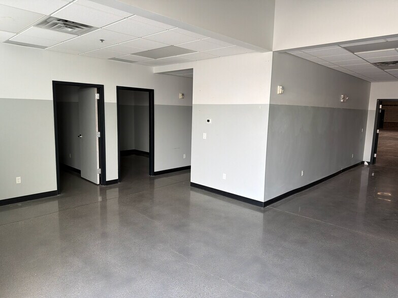 More Photos Of 230 Cutler Dr, North Salt Lake Warehouse For Sale
