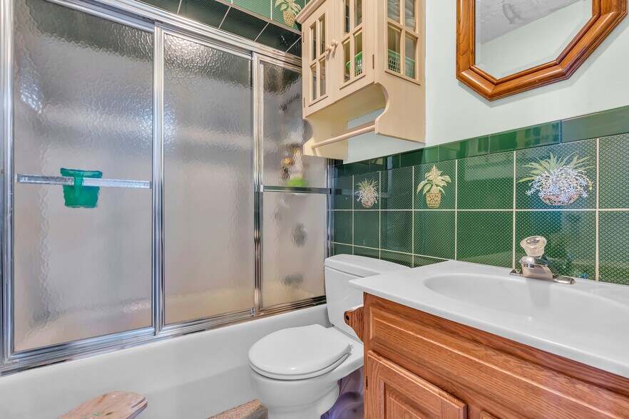 More Photos Of 1008 Ocean Ave, Point Pleasant Beach Hotel For Sale