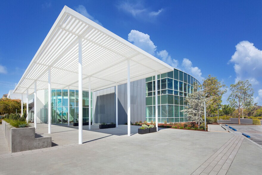 Primary Photo Of 8100 Jarvis Ave, Newark Research And Development For Lease