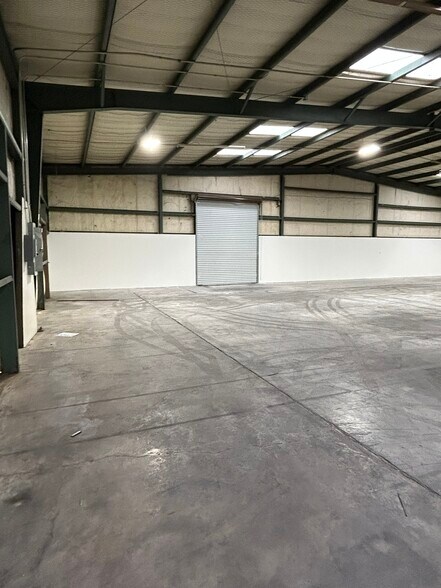 More Photos Of 1187 Shields Rd, Kernersville Warehouse For Lease