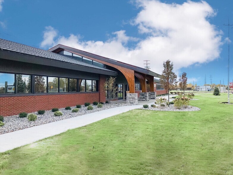 Primary Photo Of 4868 Wilder Rd, Bay City Medical For Lease