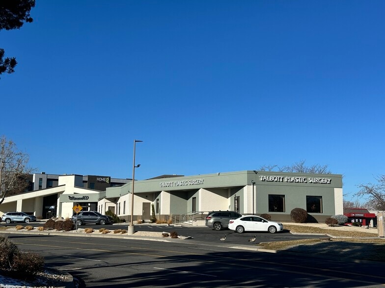 More Photos Of 5060 Meadowood Mall Cir, Reno Medical For Sale