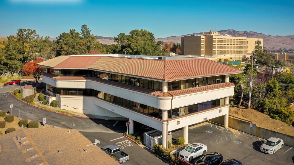 Primary Photo Of 127 Hospital Dr, Vallejo Medical For Lease