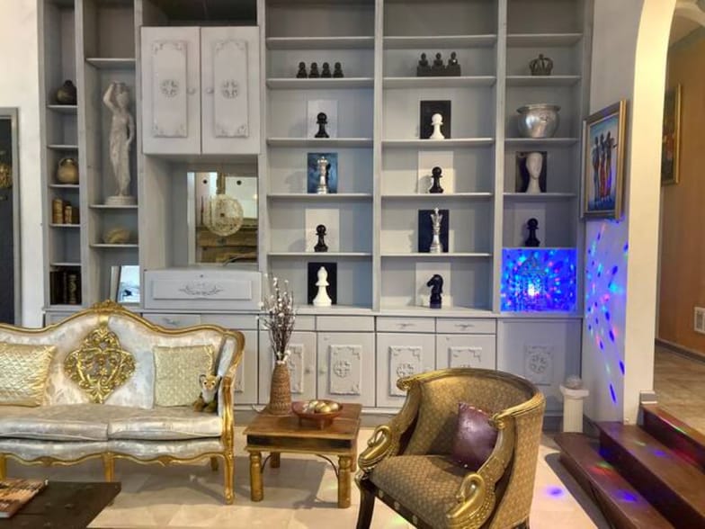 More Photos Of 3000 Cathedral Pl, Decatur Movie Radio TVStudio For Sale