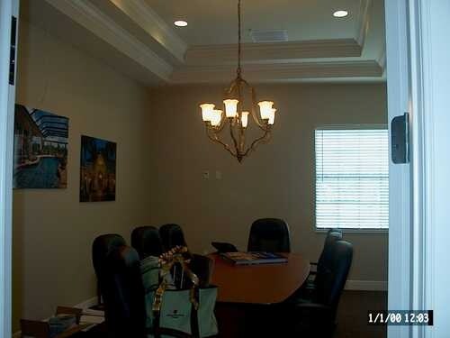 More Photos Of 820 W Broadway St, Oviedo Medical For Lease