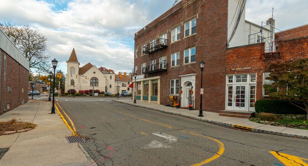 More Photos Of 266 Bloomfield Ave, Caldwell Office For Sale