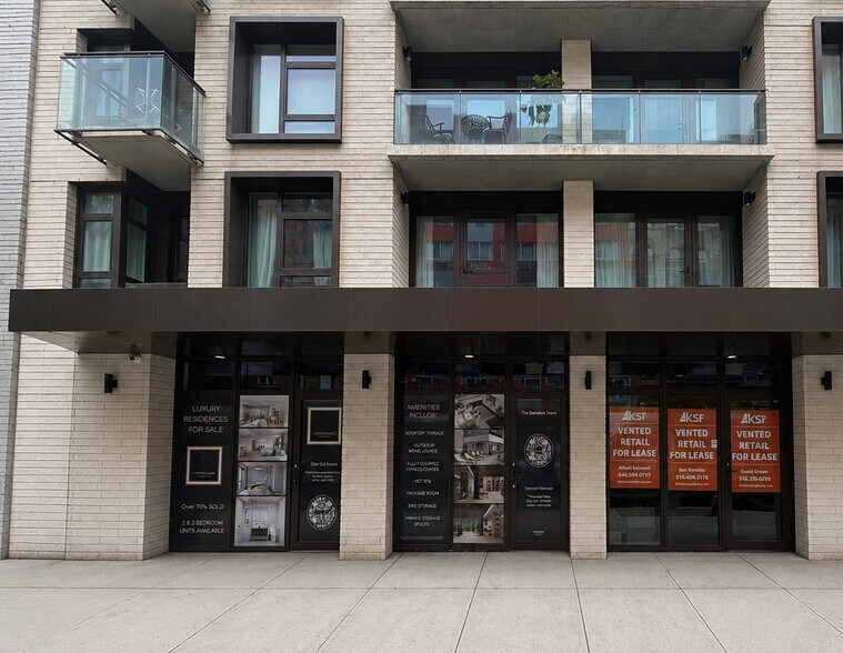 Primary Photo Of 350 W 44th St, New York Apartments For Lease