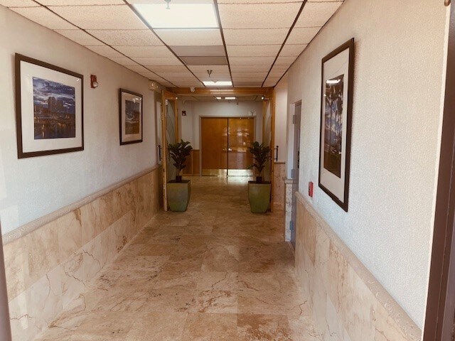 More Photos Of 1177 Hypoluxo Rd, Lantana Office For Lease